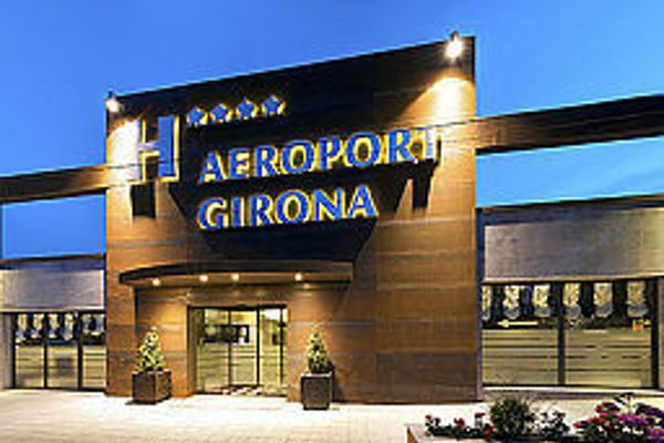 Sallés Aeroport Girona (Riudellots de la Selva)